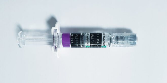 Corona-Impfstoff-Kanidat BNT162. Uğur Şahin und Dr. Özlem Türeci und Team scheinen die Nase vorn zu haben