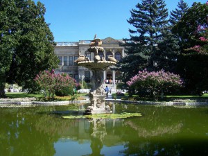 Dolmabahce Palast Garten